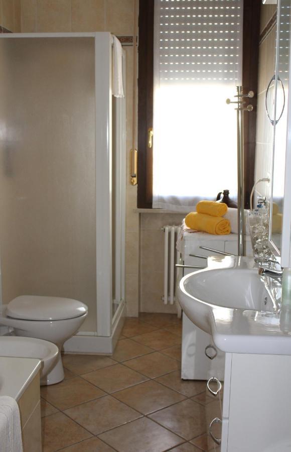 B. & B. Nabucco Bed & Breakfast Парма Екстериор снимка