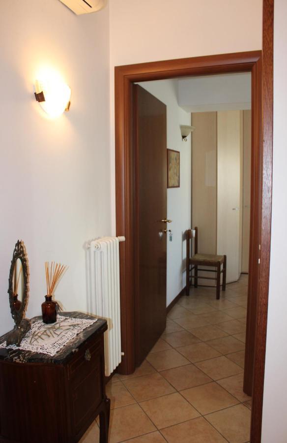 B. & B. Nabucco Bed & Breakfast Парма Екстериор снимка